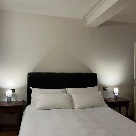 Centro Storico Eleganza E Lusso Nel Monferrato * Казале-Монферрато