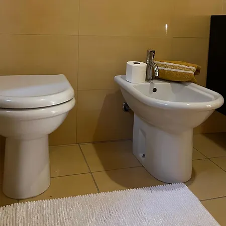 Centro Storico Eleganza E Lusso Nel Monferrato Апартаменты *